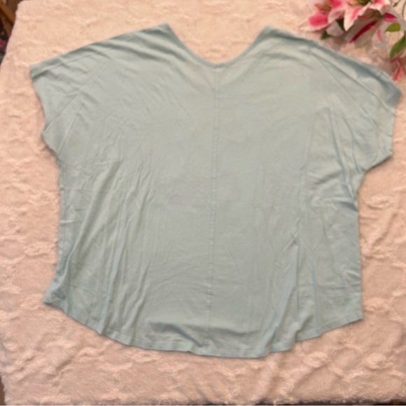 Disney Parks - Mickey Mouse Aqua Sequin Cotton Blend Short Sleeve Dolman Top 1X - Picture 6 of 8